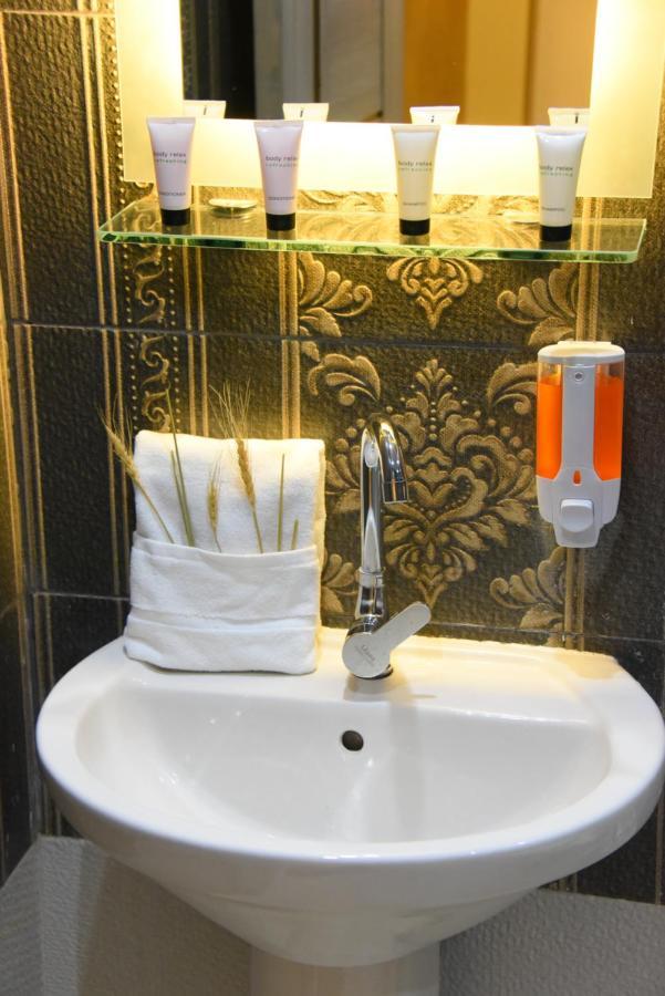Locanda Pyramids Hotel Kafrat al Jabal Ngoại thất bức ảnh
