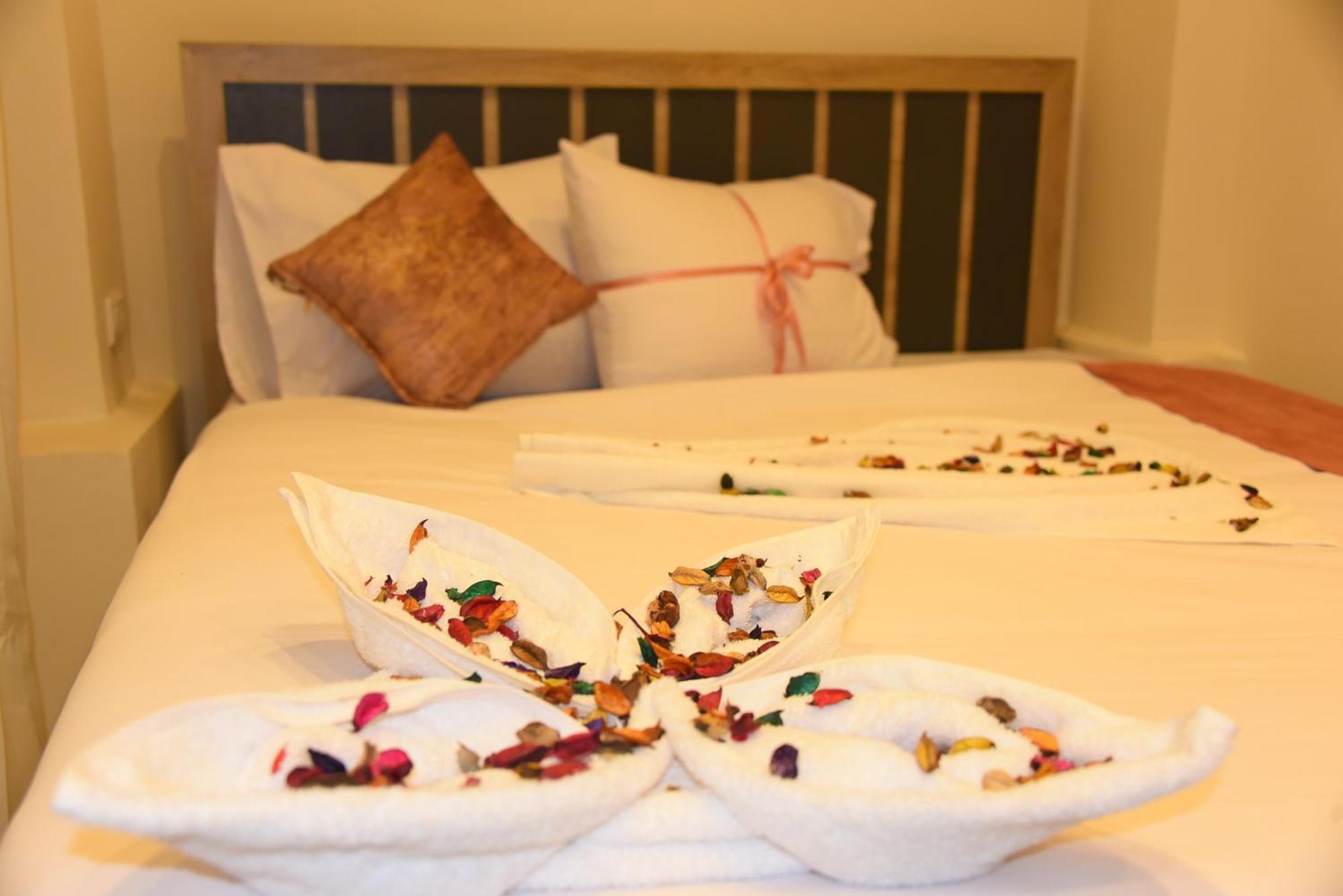 Locanda Pyramids Hotel Kafrat al Jabal Ngoại thất bức ảnh