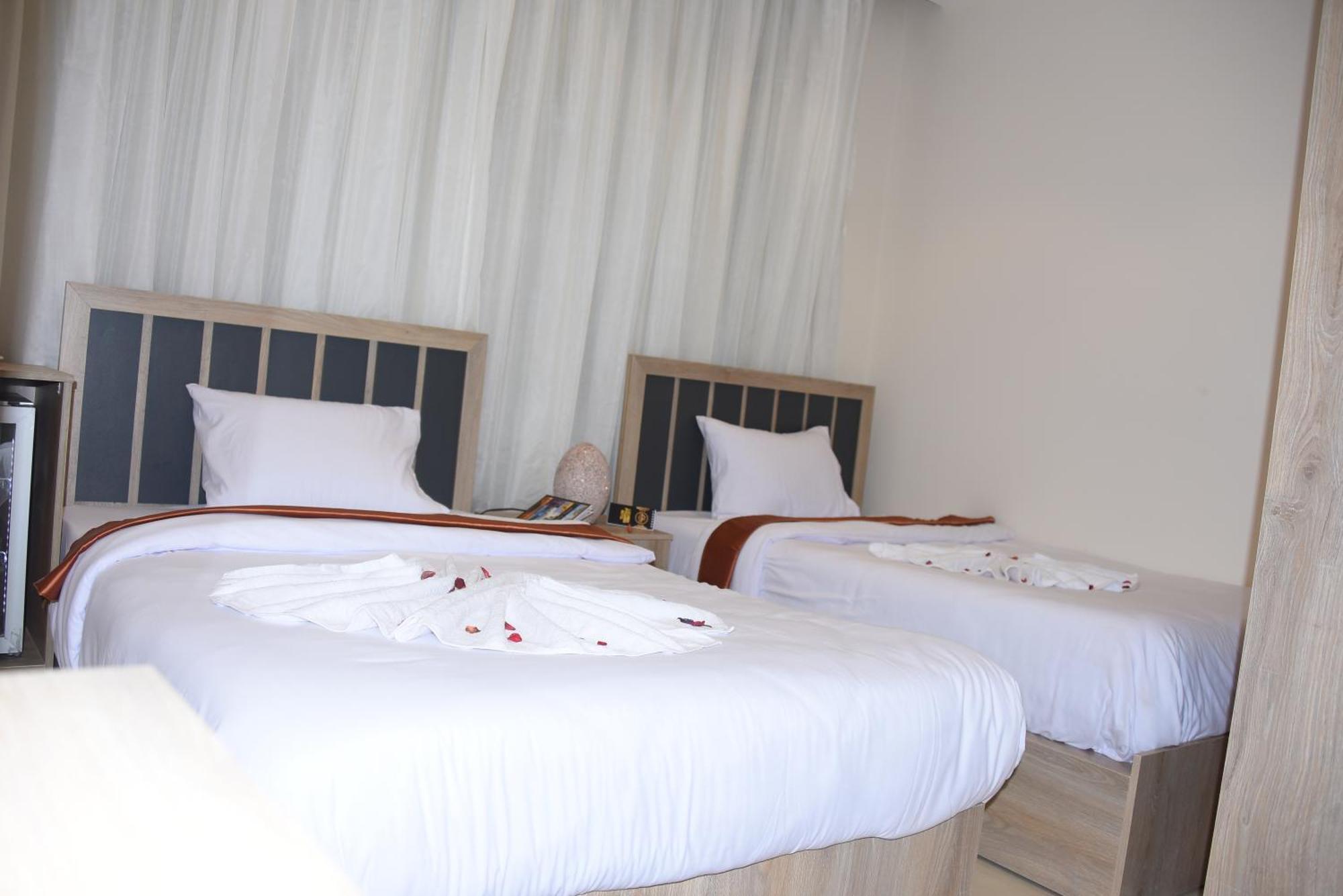 Locanda Pyramids Hotel Kafrat al Jabal Ngoại thất bức ảnh